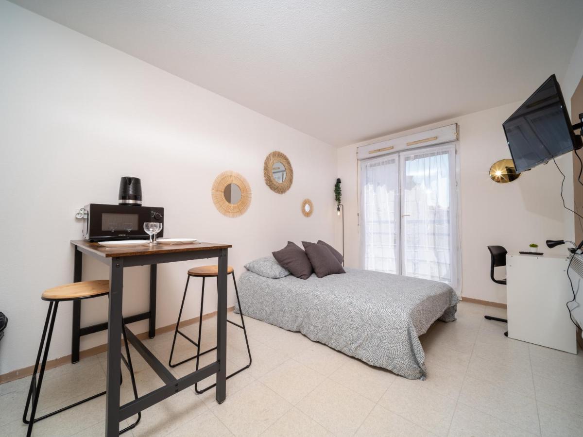 Appartement Climatise Avec Parking A 6Min A Pied De La Gare St Charles Marsella Exterior foto