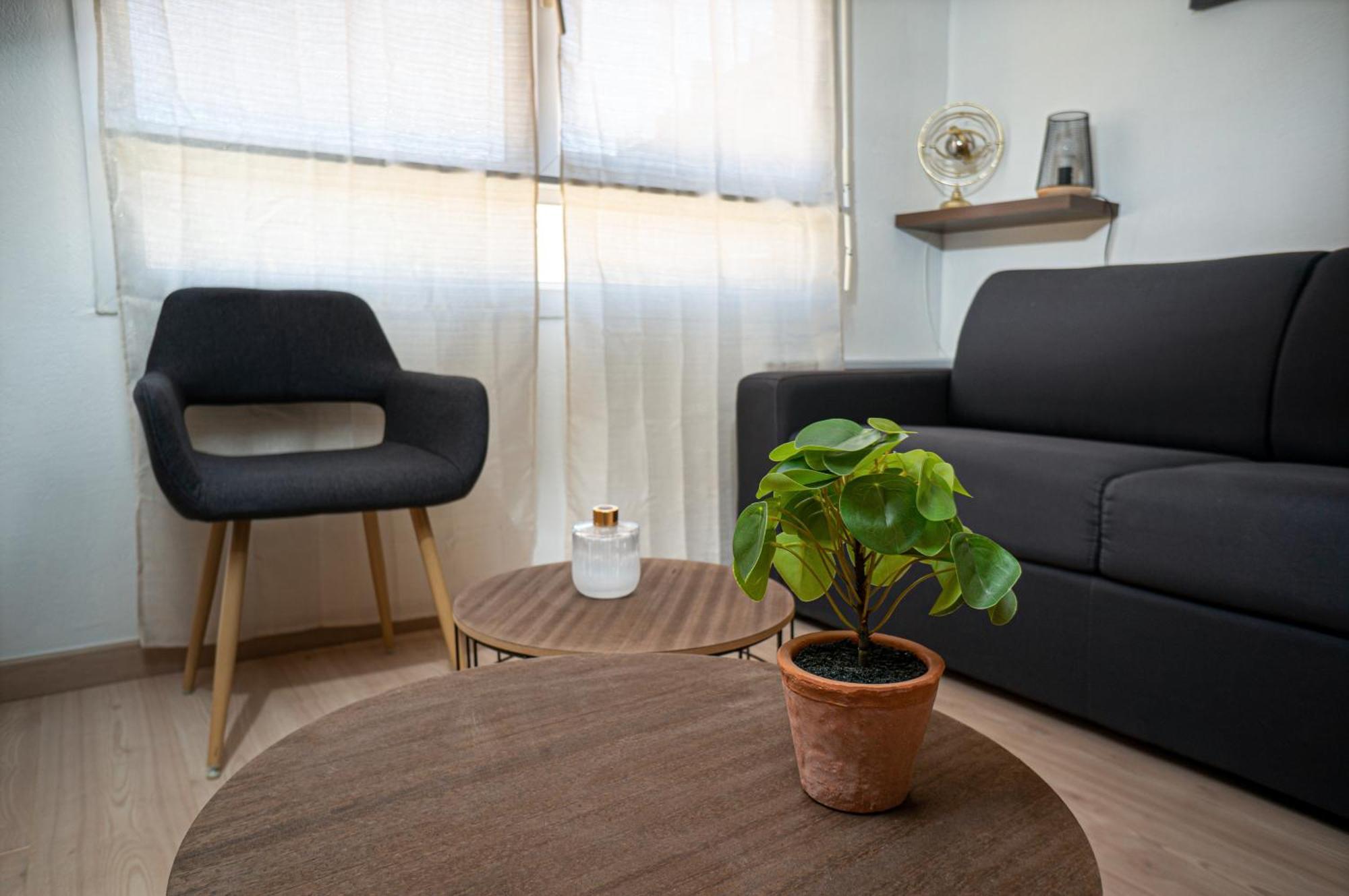 Appartement Climatise Avec Parking A 6Min A Pied De La Gare St Charles Marsella Exterior foto