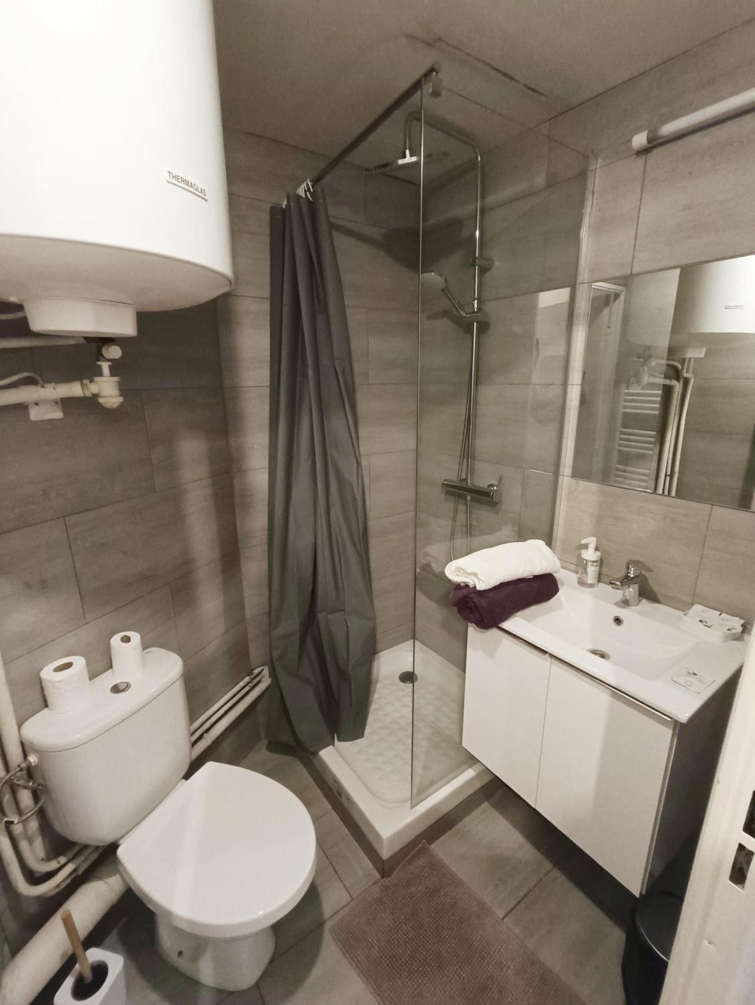 Appartement Climatise Avec Parking A 6Min A Pied De La Gare St Charles Marsella Exterior foto